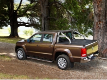 Фото Volkswagen Amarok 4-дв. 2.0 TDI MT №13